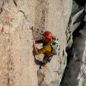 Bergfüherer beim Granit Klettern in Chamonix