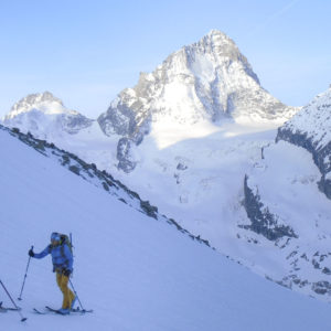 Skidurchquerung Tour du ciel im Wallis mit Bergführer - Frühjahres Skitouren zwischen den 4000ern Bishorn, Weißhorn und Zinalrothorn von Zermatt nach St. Nikolaus. Die ruhige Alternative zur Haute Route