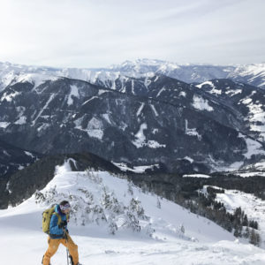 Einsame Skitouren und lehrreiches Coaching. Skitouren und Skitourenkurs in Donnersbach mit Bergführer